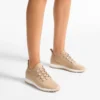 Veles Chai-kashmirstrickade sneakers med pärlknappar Veles Chai-kashmirstrickade sneakers med pärlknappar