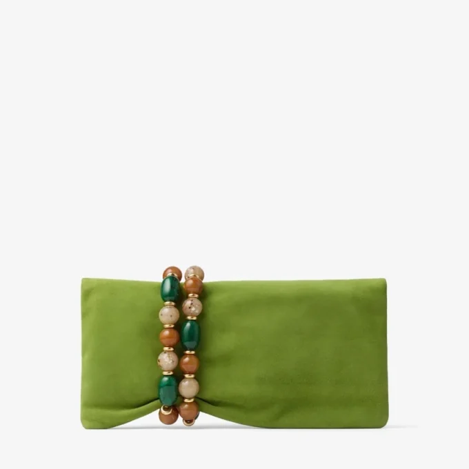 Zandra Clover-clutch i mocka med pärlarmband