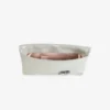 Zandra ljus, mjukt guldskimrande mocka-clutch med kedjearmband
