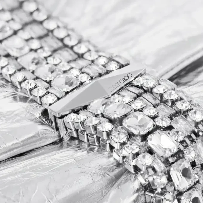 Zandra silverfärgad vintage-clutch i metalliskt läder