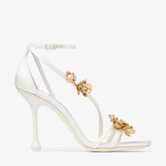 Zea 95 sandaler i elfenbensfärgad satin med blommor